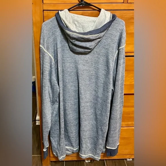 BLACK JACK LONG SLEEVE  PULL OVER TOP WITH HOODIE, SIZE XL (18) - Picture 2 of 3